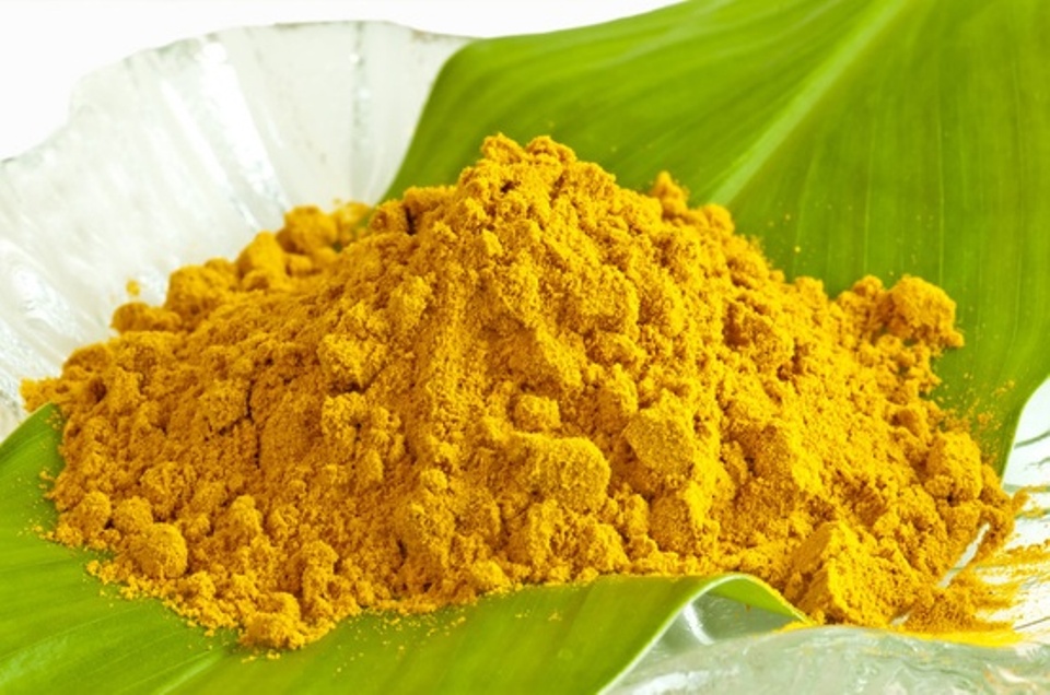 Μάσκα για μαύρους κύκλους και ακμή με turmeric!