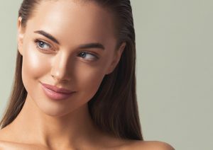 Διόρθωση μύτης χωρίς πλαστική: 3+1 ελαττώματα που αντιμετωπίζει