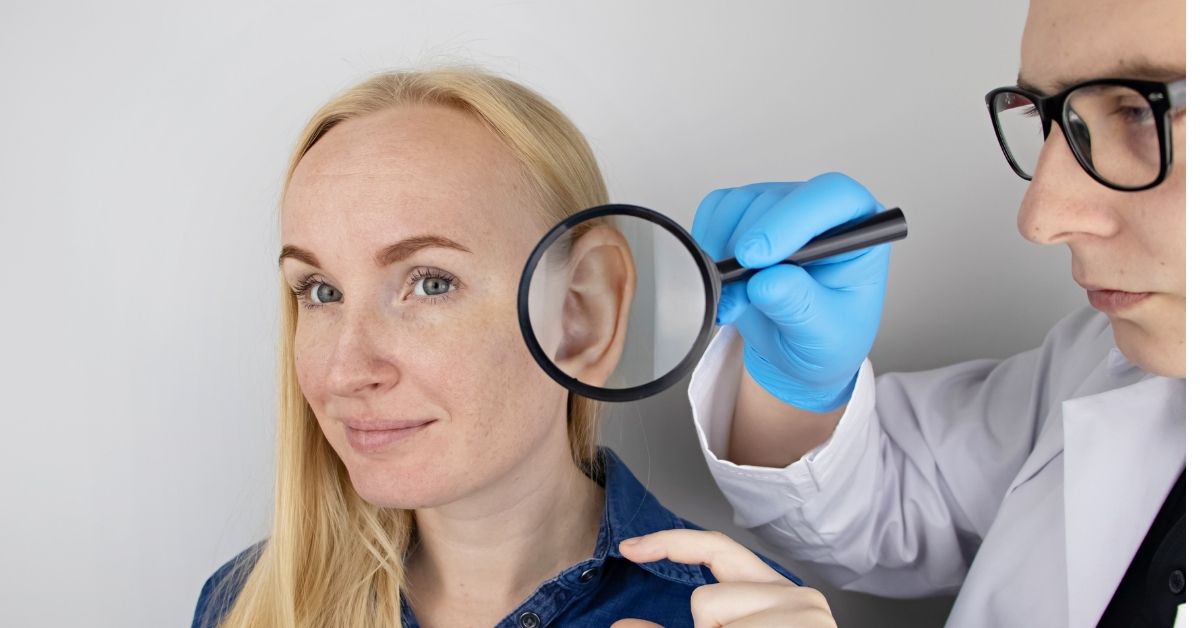 επανορθωτική πλαστική χειρουργική αυτιά 