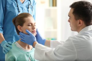 Πλαστικοί χειρούργοι: Tips να επιλέξετε τον κατάλληλο
