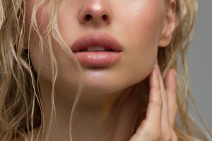 Υαλουρονικό οξύ για τα χείλη: Πόσο διαρκεί;